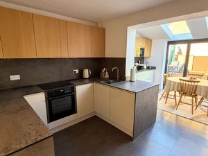 Kitchen-diner- click for photo gallery